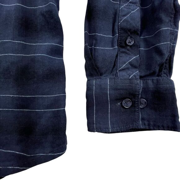 Travis Mathew Navy Blue Casual Button Down Shirt - Picture 6 of 12